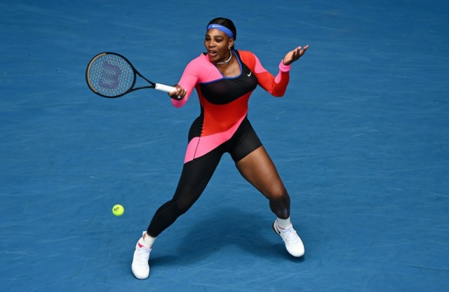 Venus & Serena Williams - 3 - Page 57 Seren126