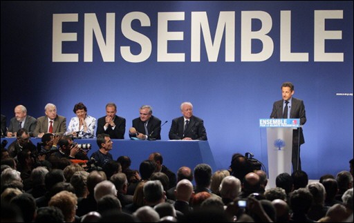 Nicolas Sarkozy n'est plus le prsident de l'UMP Ensemb10