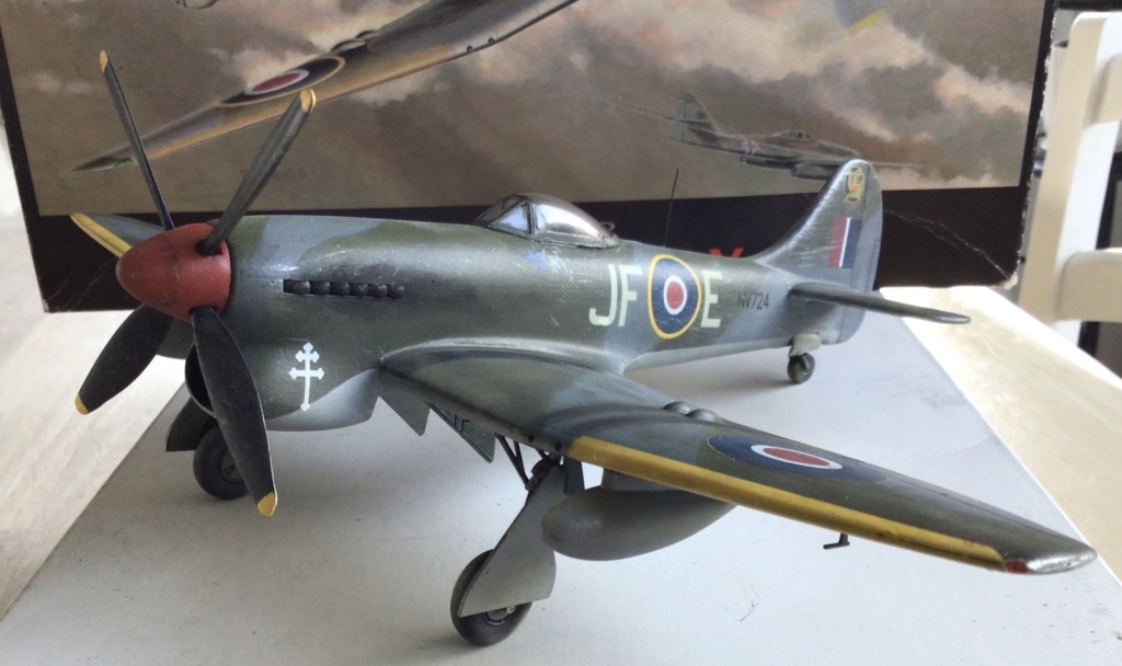 Tempest mk.V. 1/48 Efd2b810