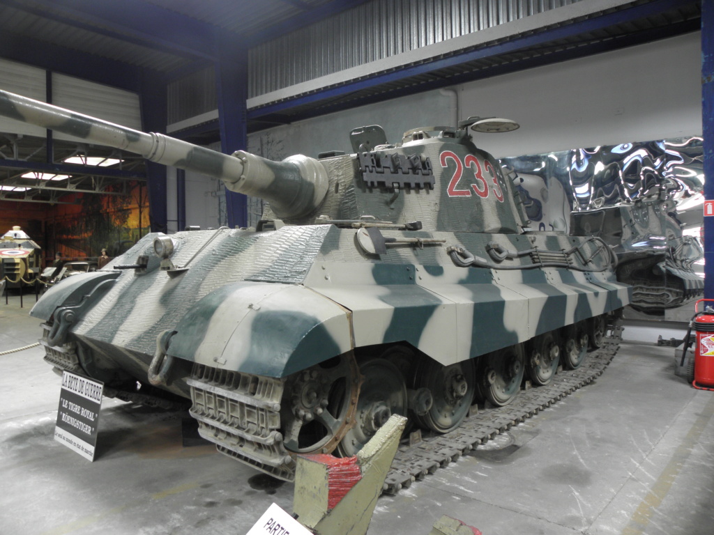 musée des blindés de SAUMUR, partie chars allemands P7200013
