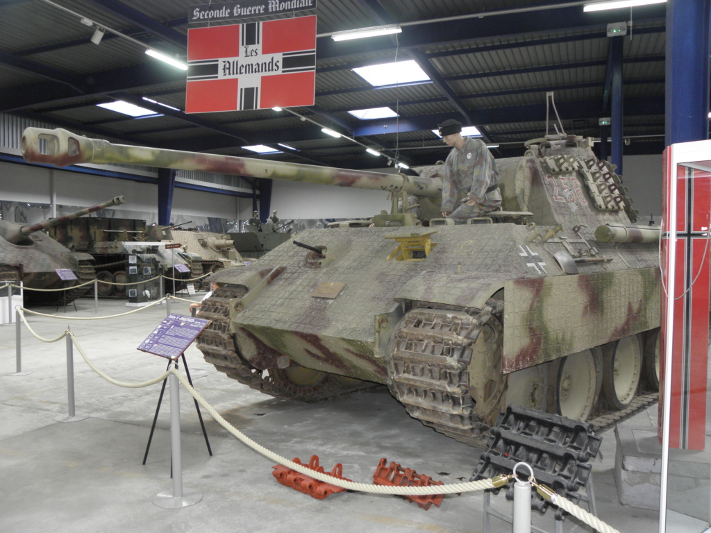 musée des blindés de SAUMUR, partie chars allemands P7200040