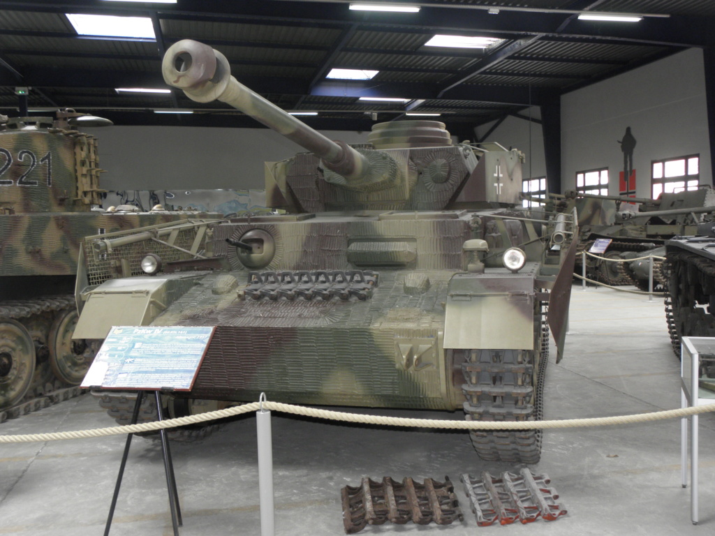 musée des blindés de SAUMUR, partie chars allemands P7200041