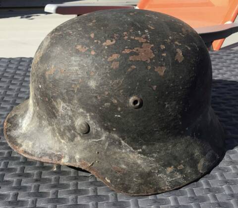 Coque de casque Allemand M42 - pièce de terrain WW2 german helmet M42