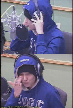 [Pic] KissRadio 09.05.07 Kiss0931