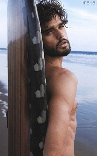 MIDDLE OF NOWHERE. Marlon11