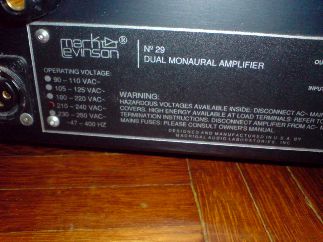 Mark Levinson No.29 power amp (SOLD) Dsc01011
