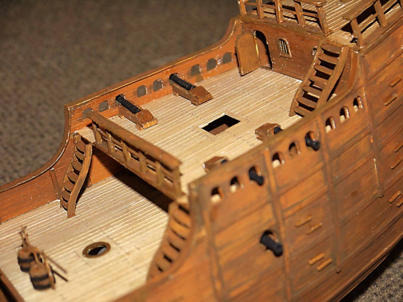 Santa Maria im Maßstab 1:72 von Shipyard - Seite 4 1212_s33