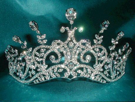 Beautiful Crown and Tiara all over the world :D Crowg10