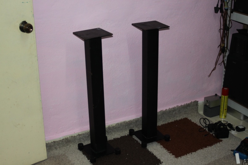 Speaker Stands (used) SOLD Img_2512