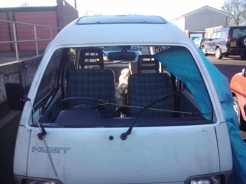 Windscreen and rust (lots of pics) 2012-123