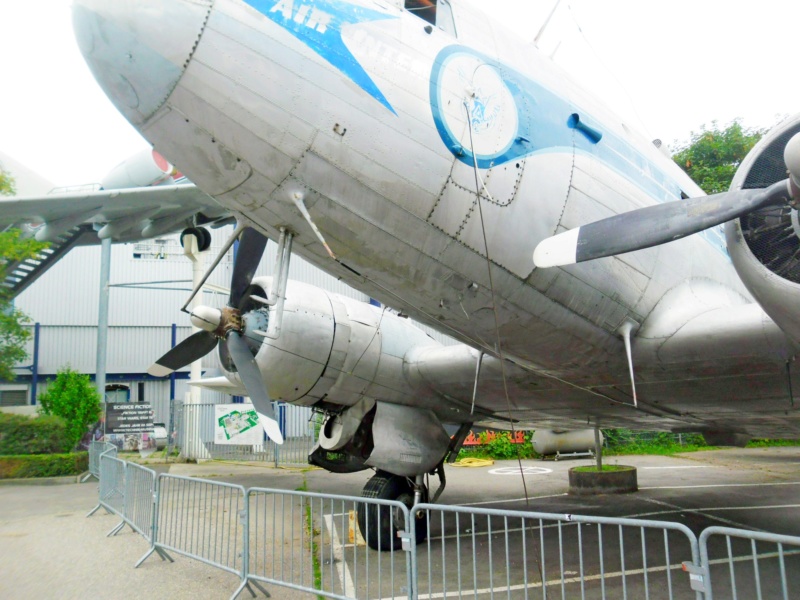 Beginn der Restaurierung einer DC-3 im Technikmuseum Speyer. 710