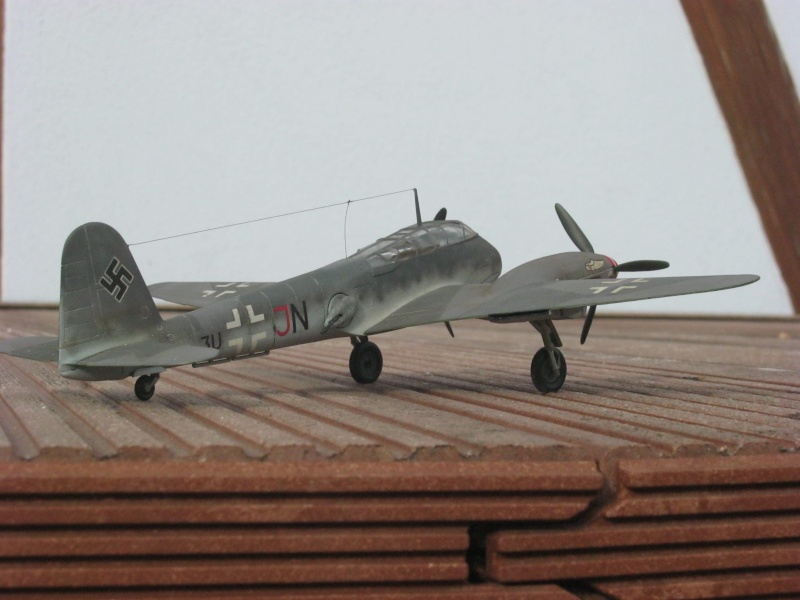 Messerschmitt Me-410 Matchbox 1/72 (VINTAGE) Img_0320