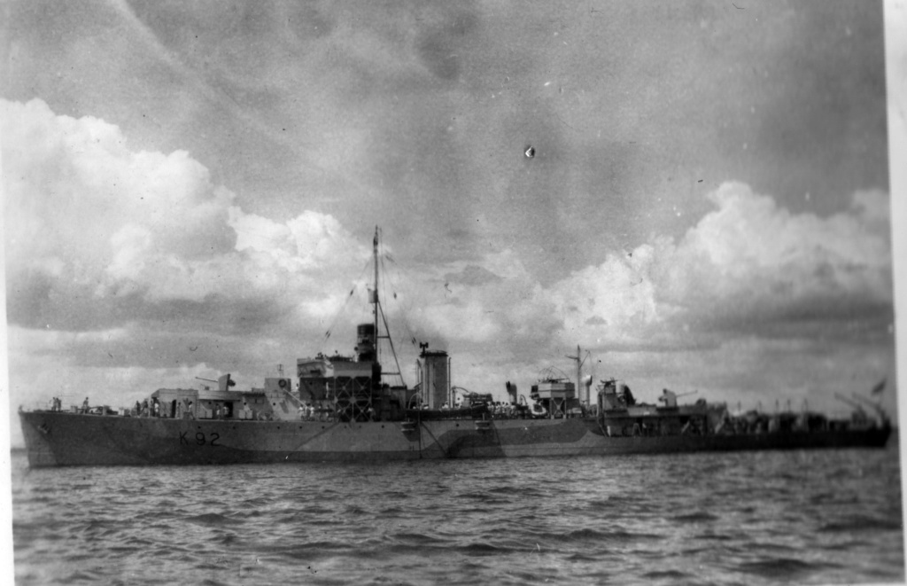 Album Photo HMS EXE K92-310