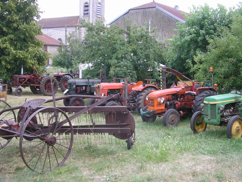 54 - HOUSSEVILLE le 14 juillet 2018: festival vieilles mécaniques  Housse12