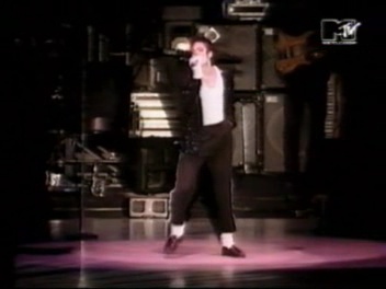 [DL] Michael Jackson MTV Dangerous Diary - AVI Diary_12