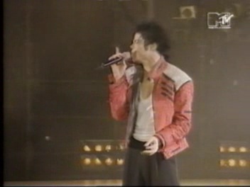 [DL] Michael Jackson MTV Dangerous Diary - AVI Diary_19