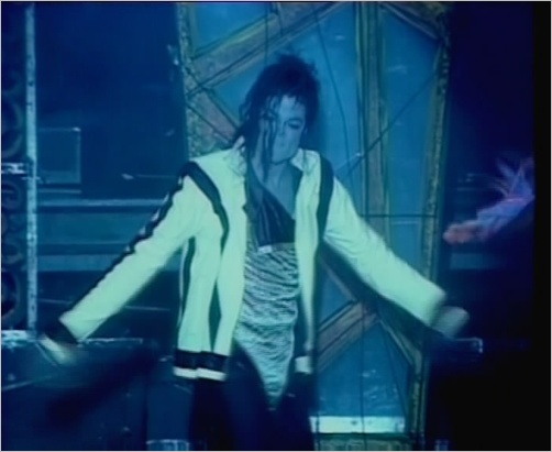 [DL] Michael Jackson in Russia 1993-1996 Russia17