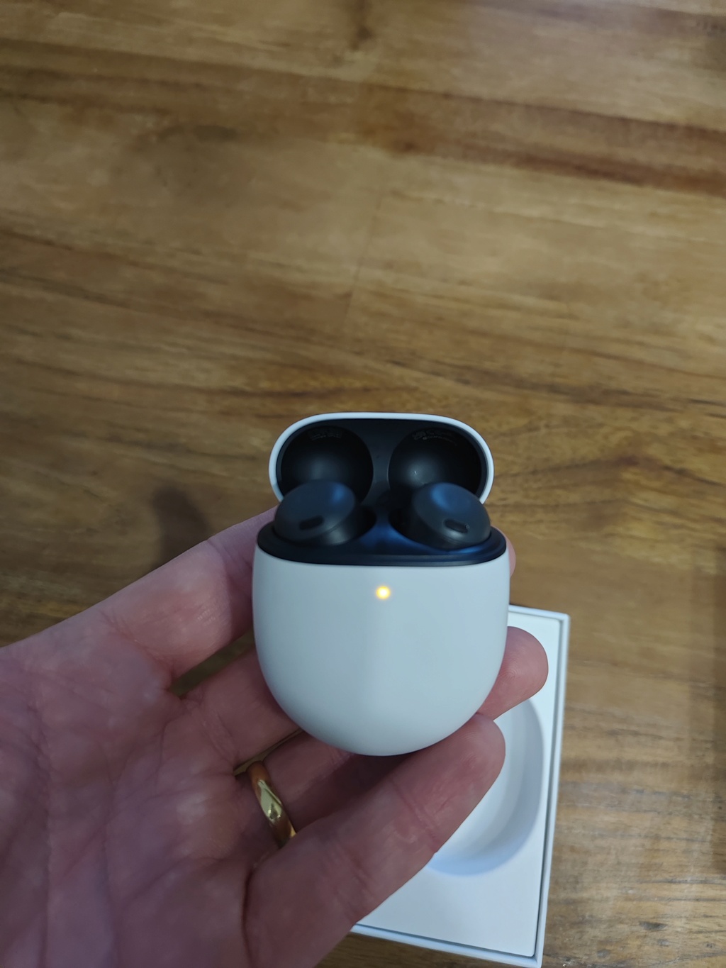 [Vds] Google Pixel Buds pro 2 neufs / Beoplay E8 2/ chassis drone fpv/ wifi mesh / Casque sennheiser / trackball Img_2010