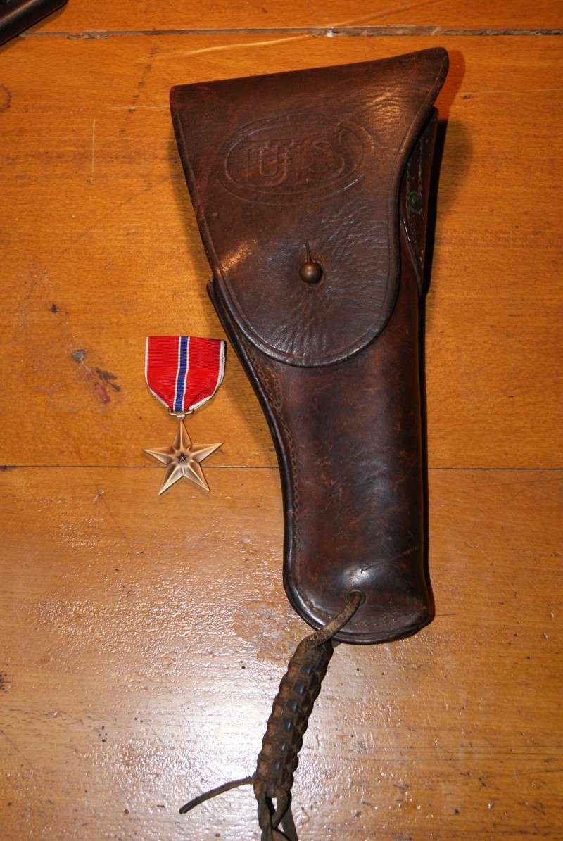 Holster ww1/ww2 pour 1911/1911A1  Dsc04013