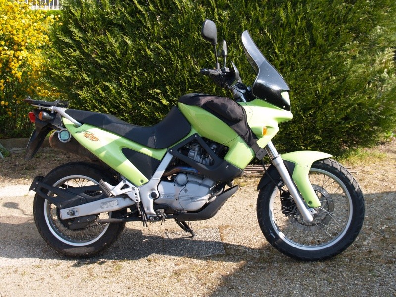 La moto de Monseigneur Francesco  840910