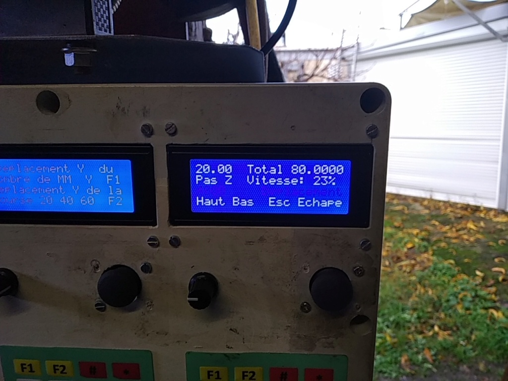 motorisation de ma fraiseuse avec un variateur chinois /et un moteur 220/380 tri Img_2137