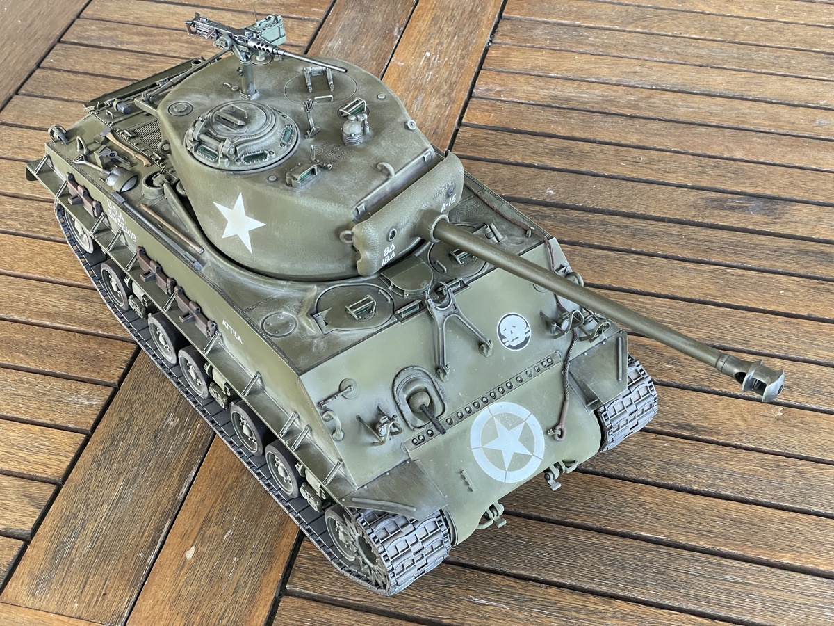 Sherman M4A3E8 [Andy's Hobby 1/16] Img_9414