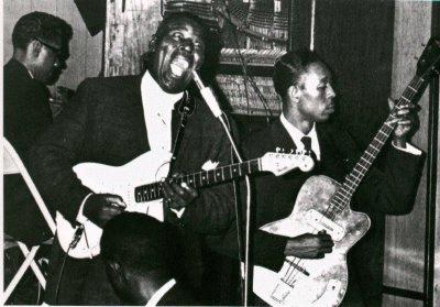 howlin wolf Cheste10