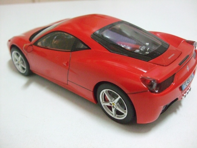 Ferrari 458 Italia (Revell 1:24) Ferrar33