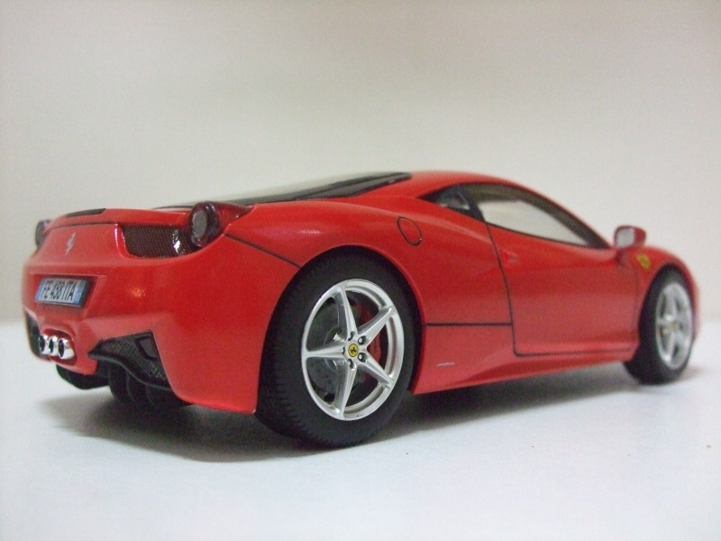 Ferrari 458 Italia (Revell 1:24) Ferrar34