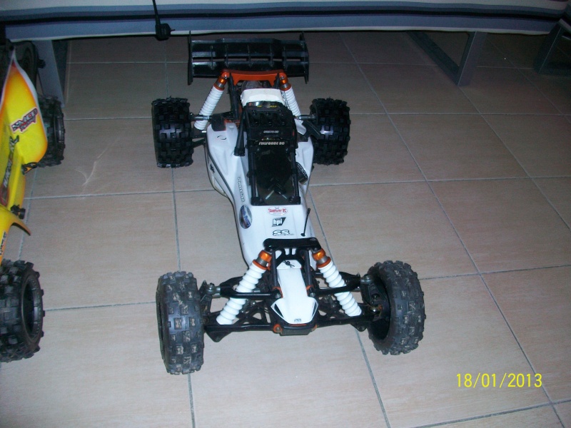 Mon Baja ( kraken rc )et  mon MCD Rrv4 competition  - Page 2 102_5036