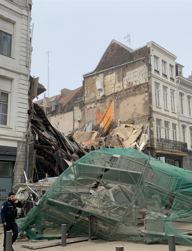 "J'ai eu la peur de ma vie": deux immeubles s'effondrent dans le centre de Lille 13369910