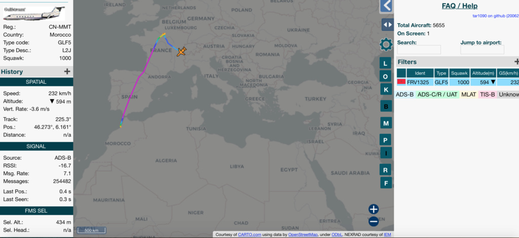 FRA: Avions VIP, Liaison & ECM - Page 24 Captur56