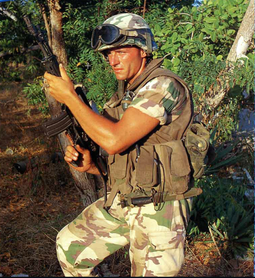 Italian Gear used in Somalia - Operation IBIS 1992-1994. 2020-012