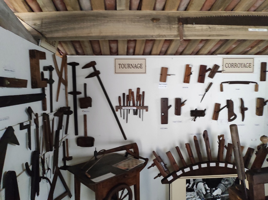 Visite du Musée des Outils à CLION (Charente Maritime) Img_2924