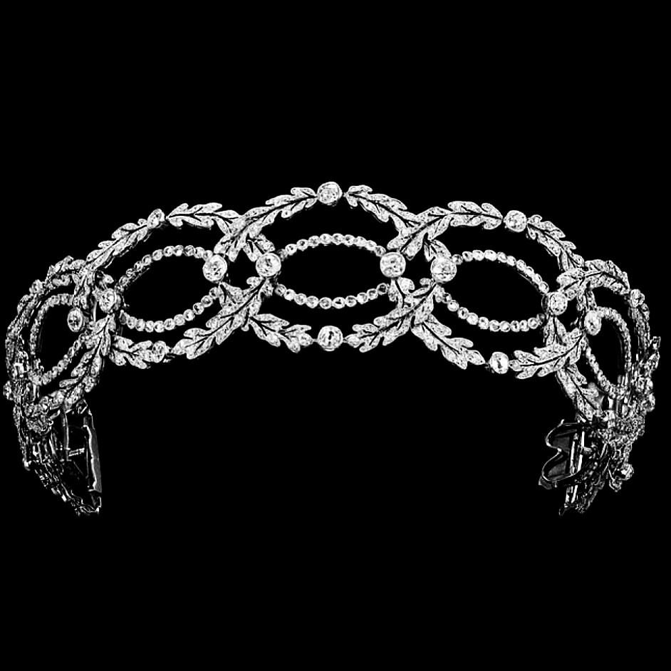 TIARAS (II) - Página 13 69006610