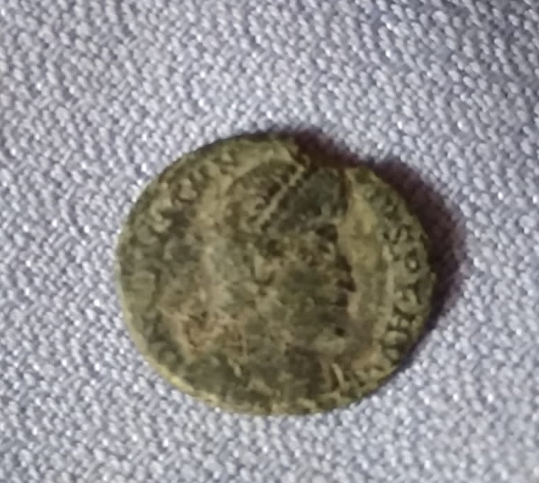 AE3 de Constancio II. FEL TEMP REPARATIO. Arlés Img-2265