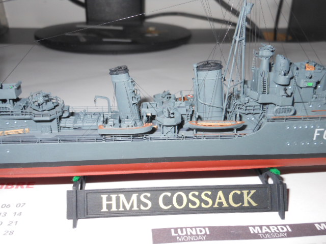 Destroyer HMS Eskimo [Trumpeter 1/350°] de Dagornson  - Page 2 Dscn2612