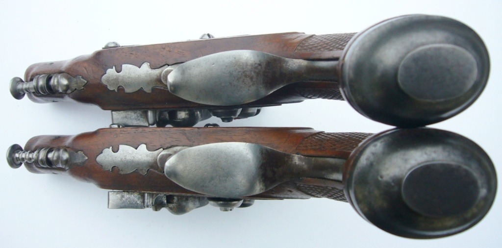 paire de pistolets de " voyage " à silex 65d5e510