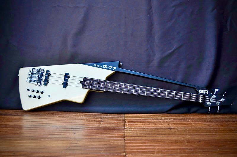 Roland G-77 Bass. 14072510