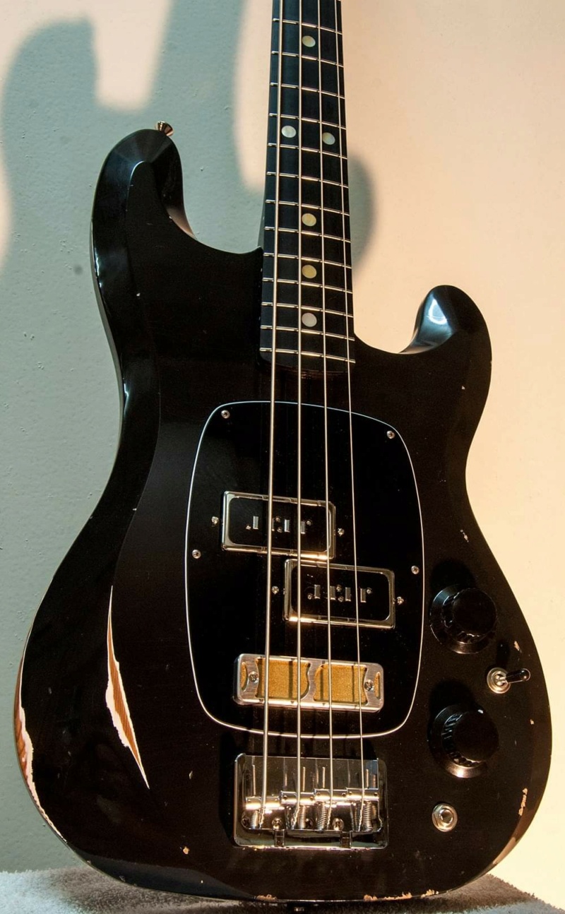 Ronin Prætorian Bass.  19568210