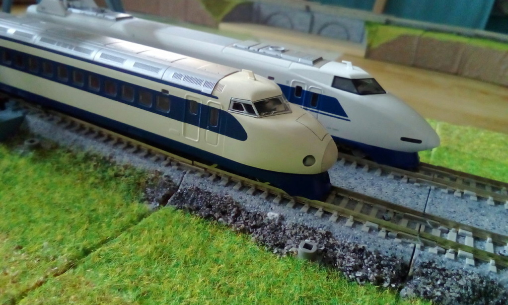 Wanni-san und seine Shinkansen (in Spur N) Shinka18