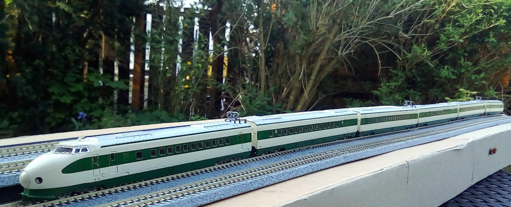Wanni-san und seine Shinkansen (in Spur N) Shinka27