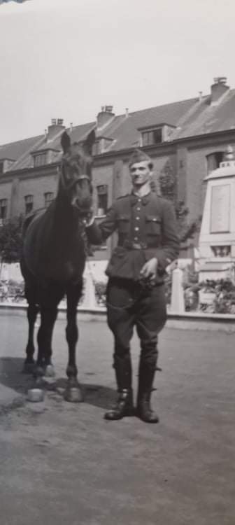 Mon arrière grand oncle  Receiv17