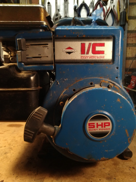 Briggs & Stratton 5hp generator Engine10