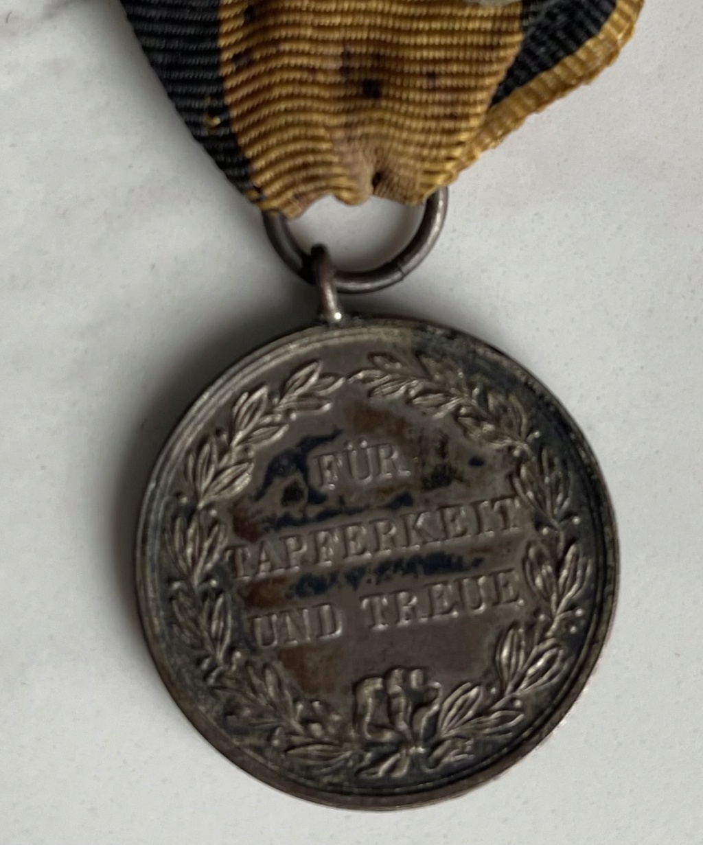 Questions sur la médaille du Mérite militaire du Wuertemberg 86575a10