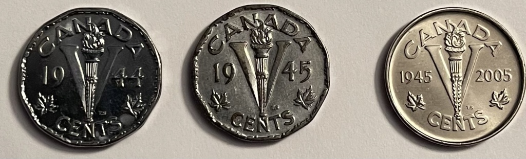 Pièce de 5 cent Canada V pour Victoire avec code morse 1944-1945 Ff514010