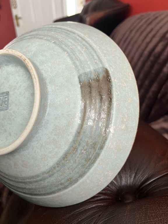 Studio pottery footed bowl - oriental looking mark  8aa6c010