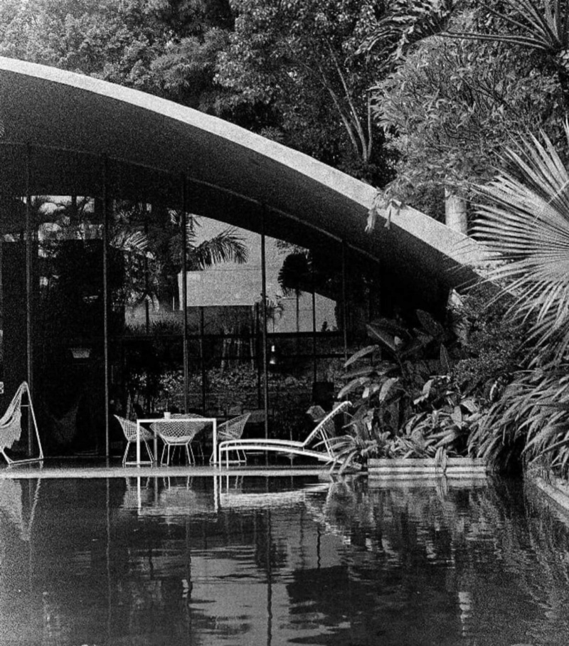 Milan House спроектированный Marcos Acayaba in 1975. Бразилия. Photo112