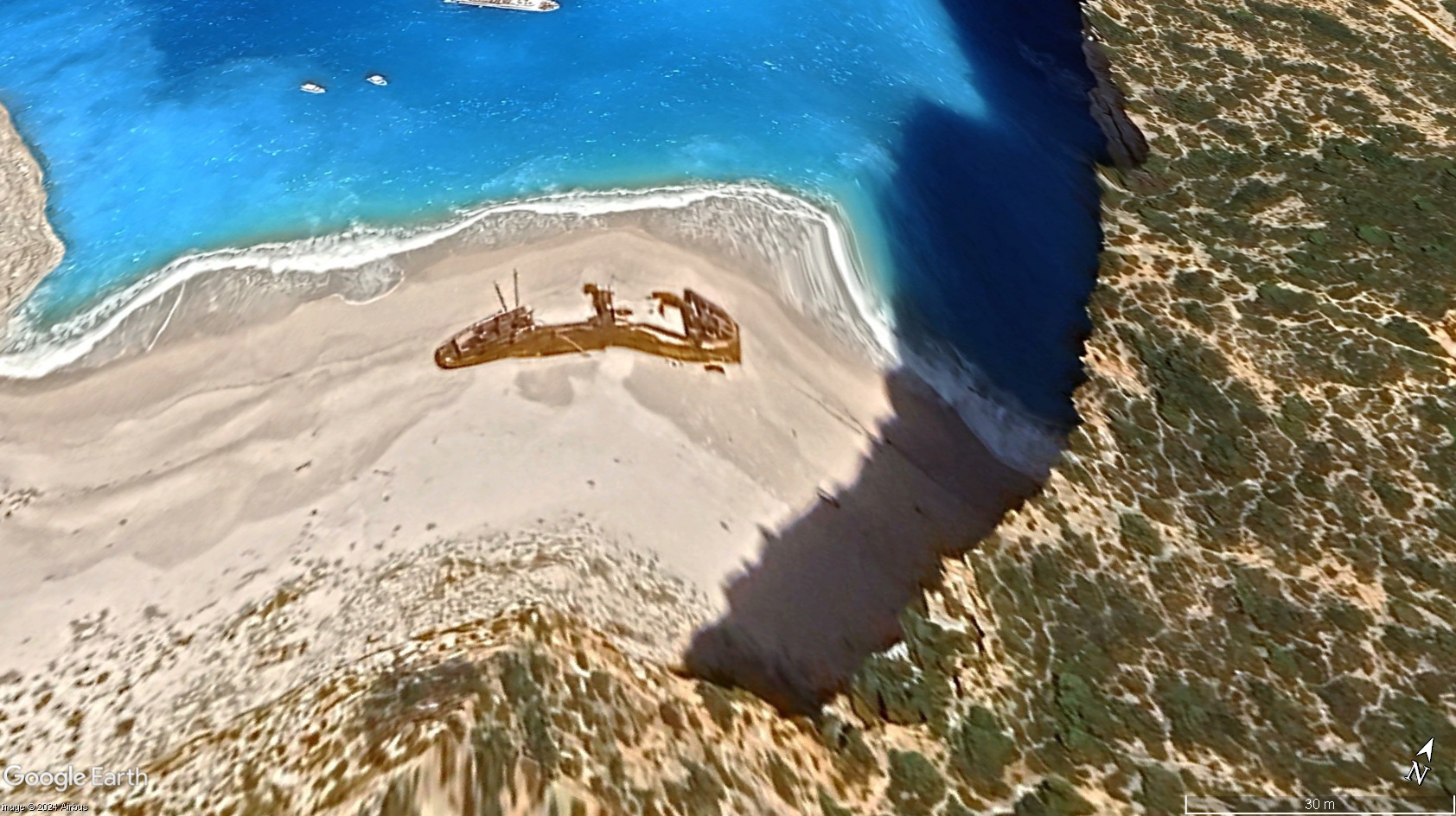Ballade en [Océan /Mer] Les plus belles épaves de bateaux visibles sous Google Earth A427