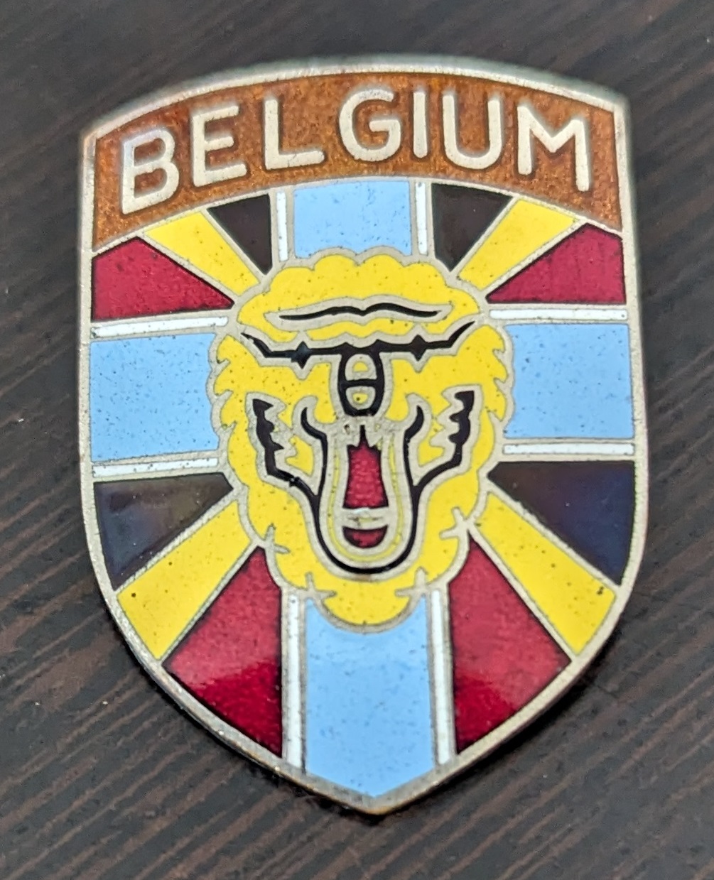 Belgian pin information Pxl_2012